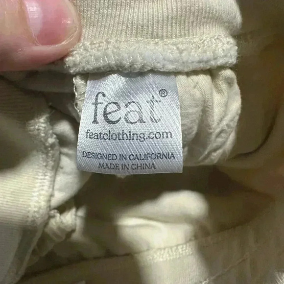 Feat Blanket Blend 2.5" Shorts- Sherpa/teddy bear loungewear size Small EUC - Picture 6 of 6